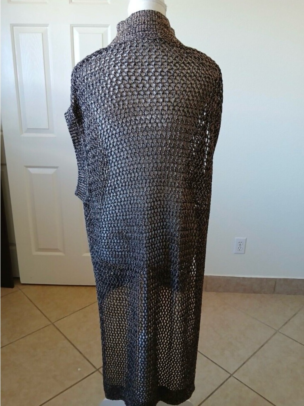 free people Cardigan Long Back Knit Sleeveless Mock
Neck Black Tan Size XL